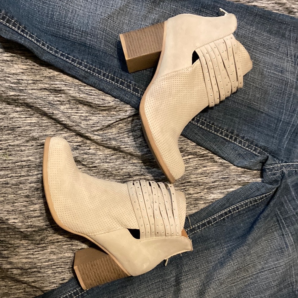 Dolce by Mojo Moxy Women’s Size 9M